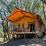 A Nassa Luxury tent Olivese